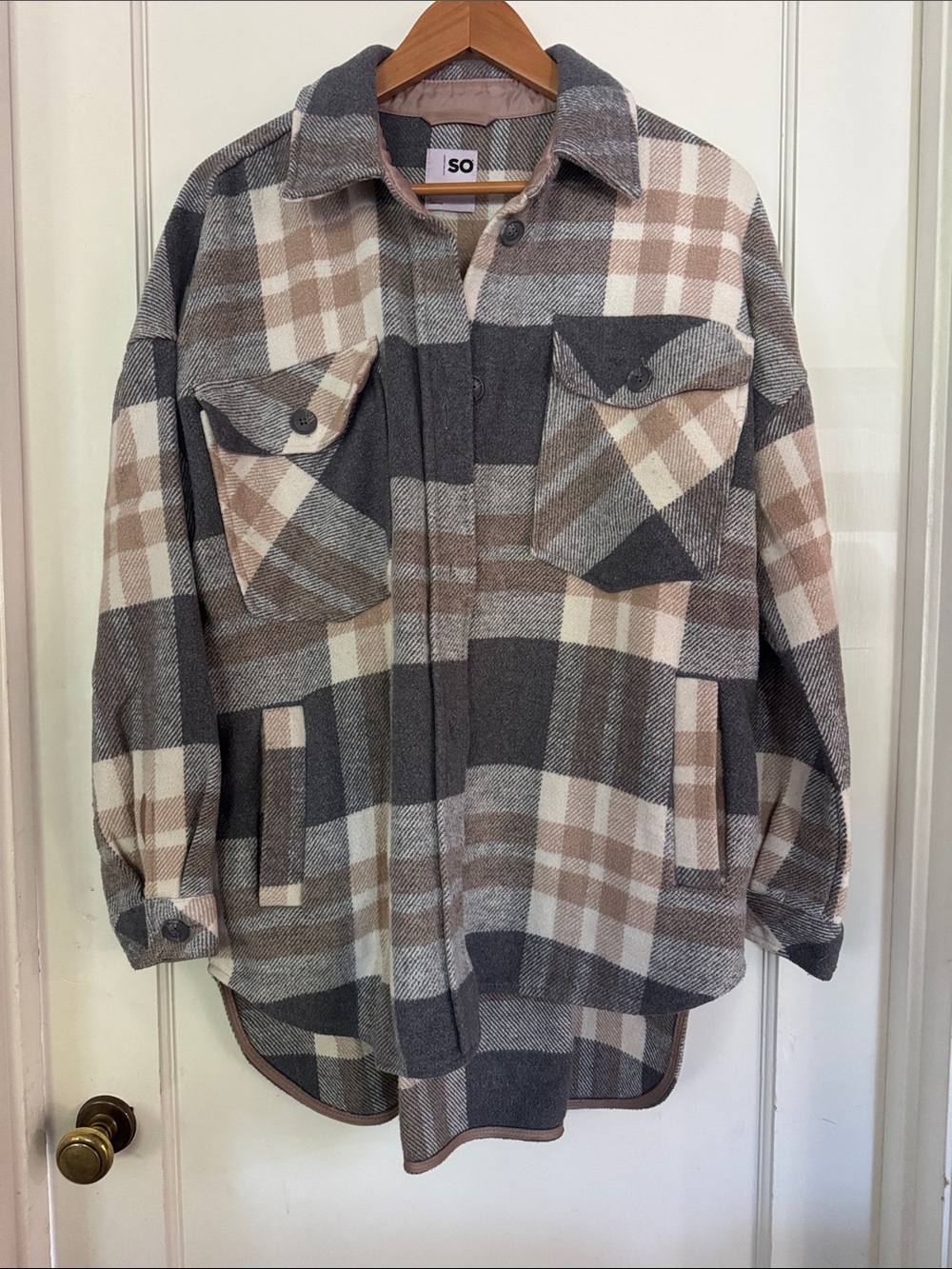 SO Plaid Shacket in Beige and Gray Tones